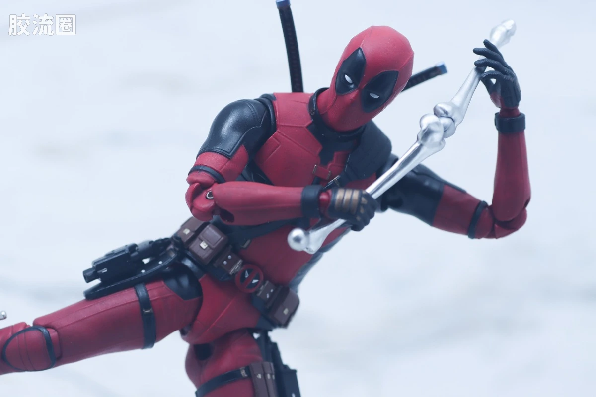 MAFEX系列 Marvel/漫威系列 No.284 死侍（死侍与金刚狼） - 图片